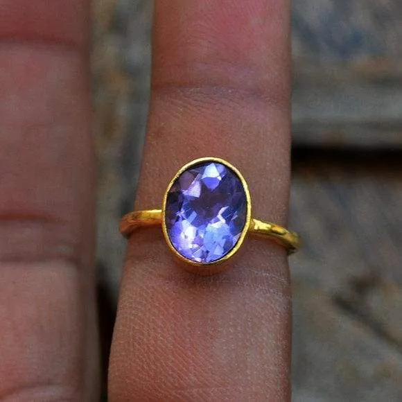Amethyst gemstone gold ring, 14k yellow gold Amethyst ring