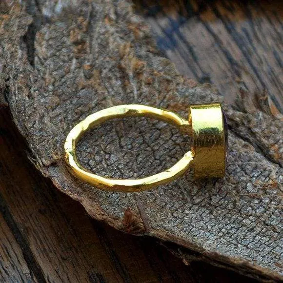 Amethyst gemstone gold ring, 14k yellow gold Amethyst ring