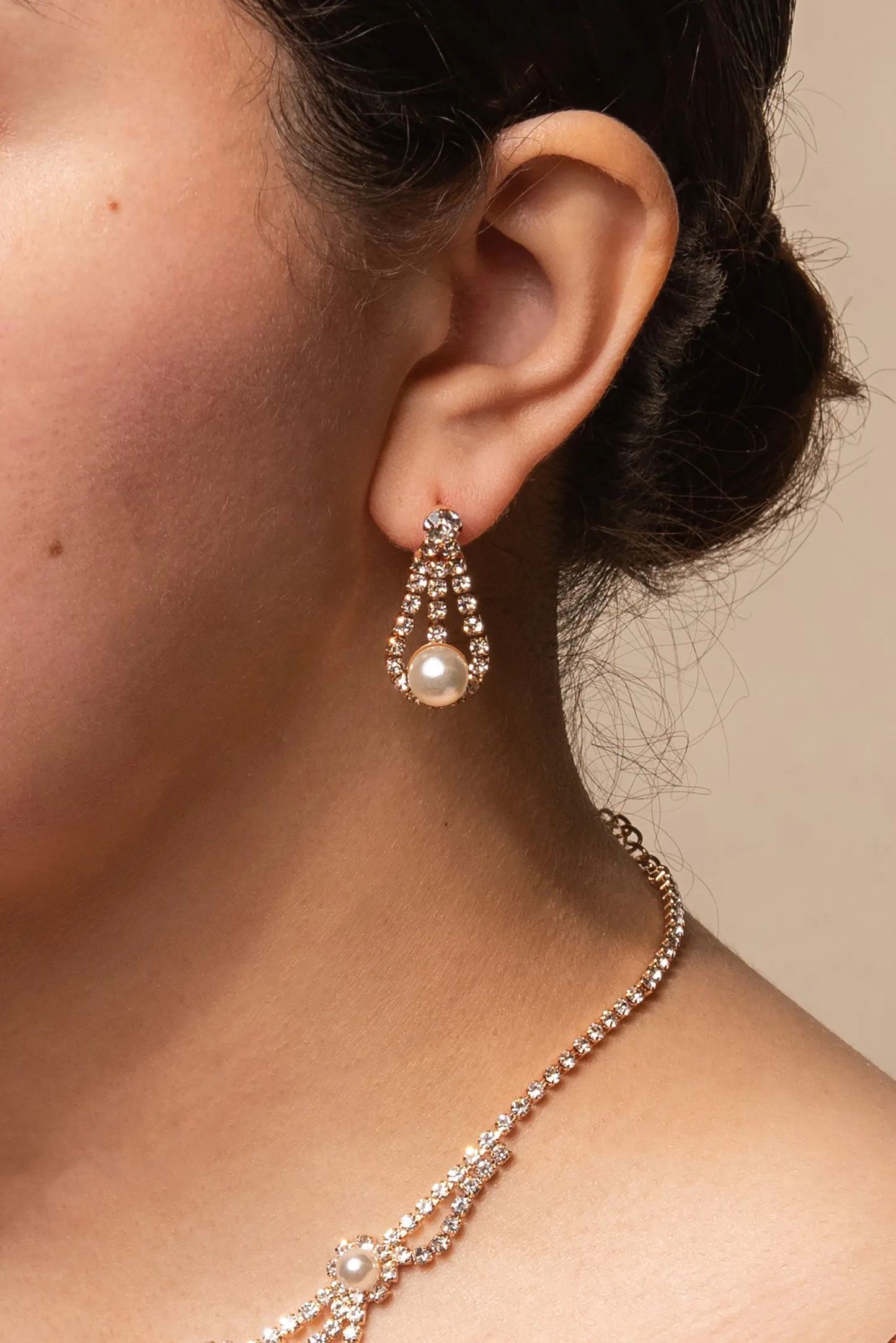 Anastasia Scalloped Rhinestone & Pearls Necklace Set
