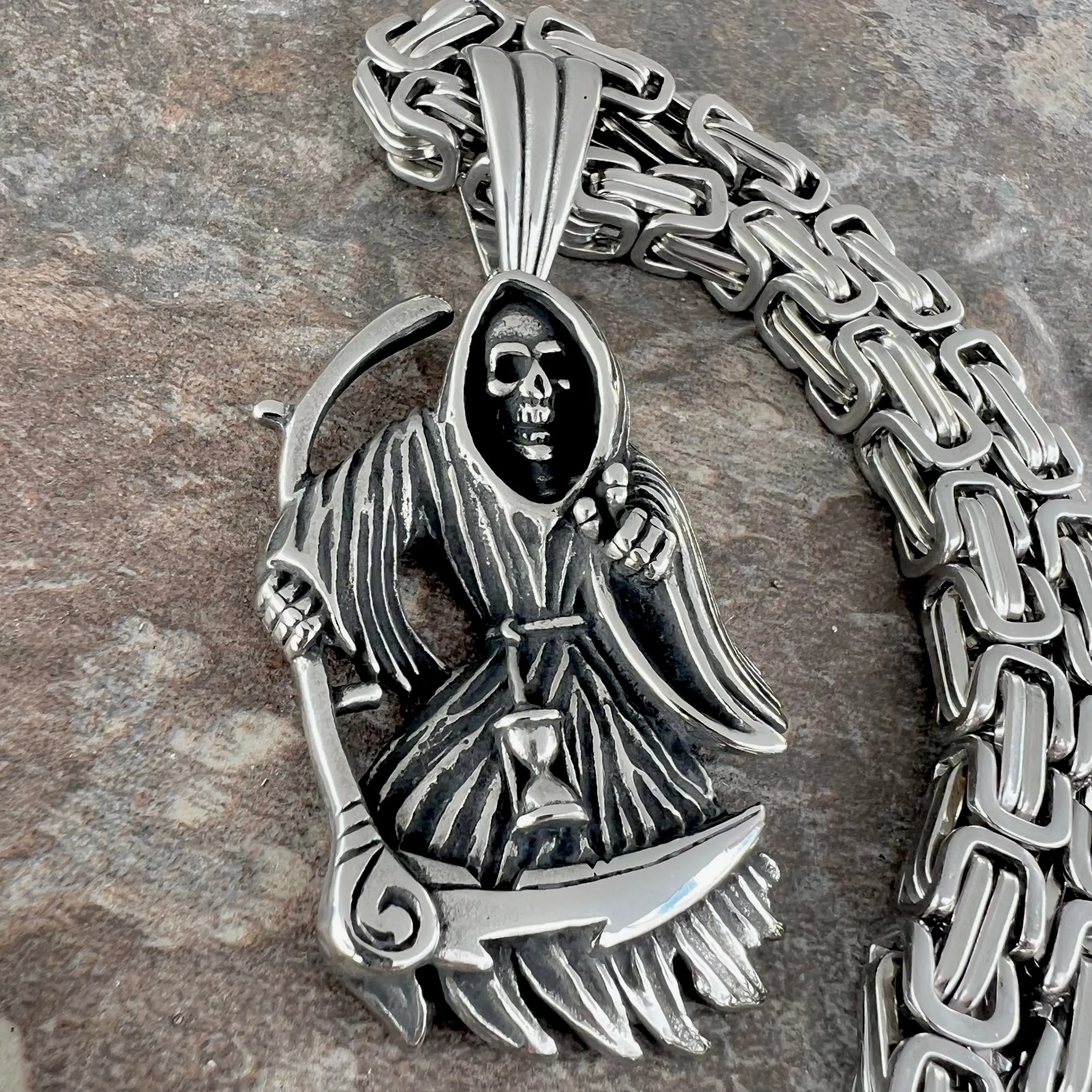 Grim Reaper & Scythe Pendant - Necklace (450)