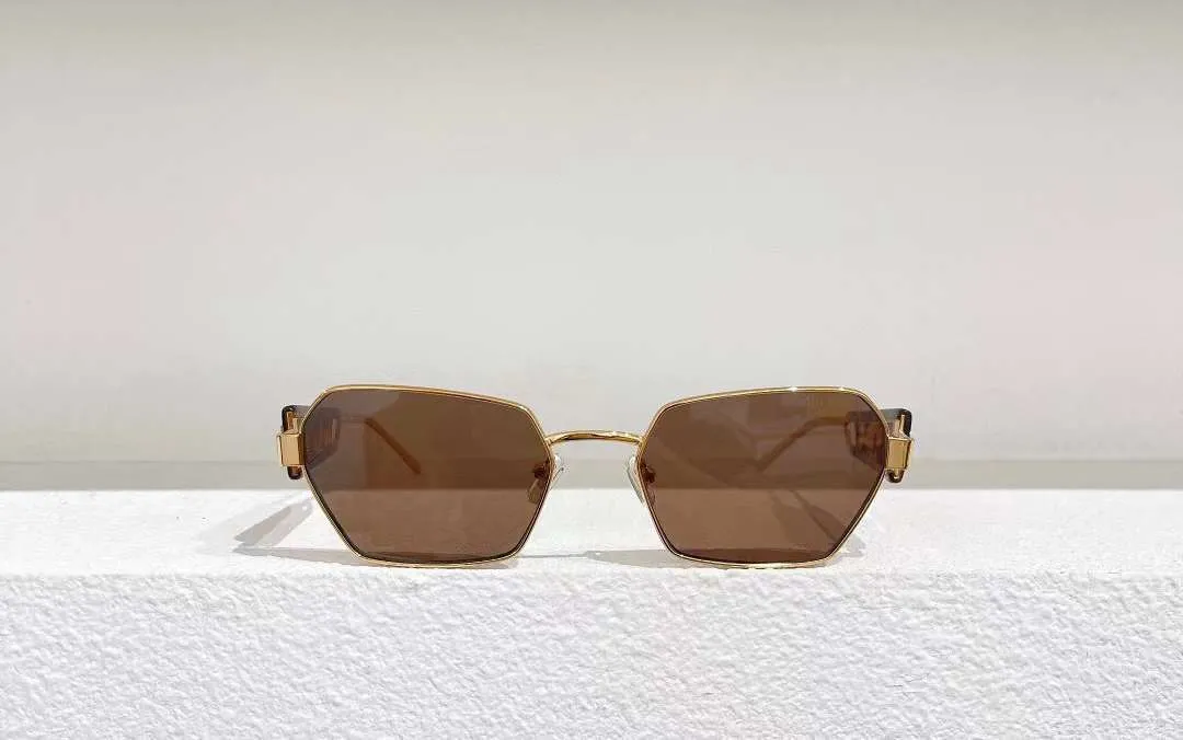 53% Off MU53WS Stylish Polarized Sunglasses for Men and Women