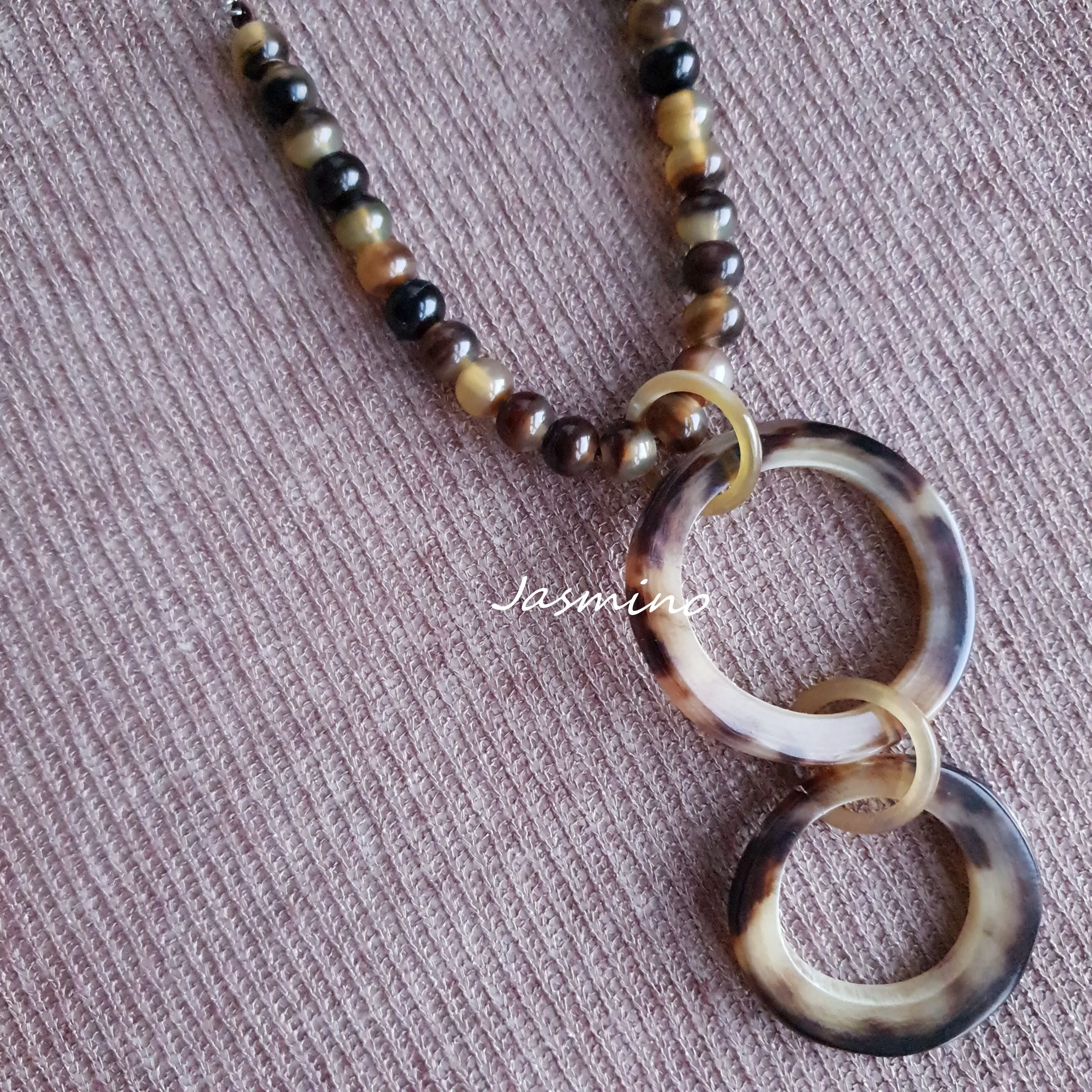 Natural Handmade Necklace J17930, Enhanced value for Women