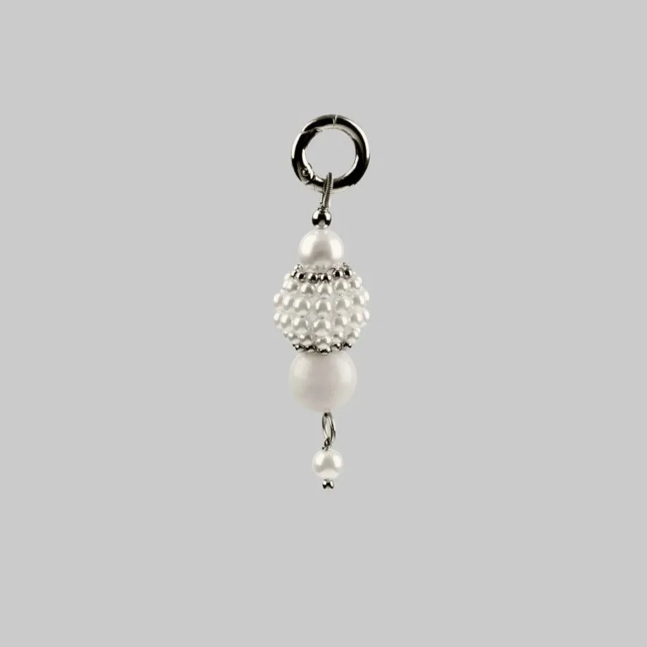 Pearl Eingana Choker