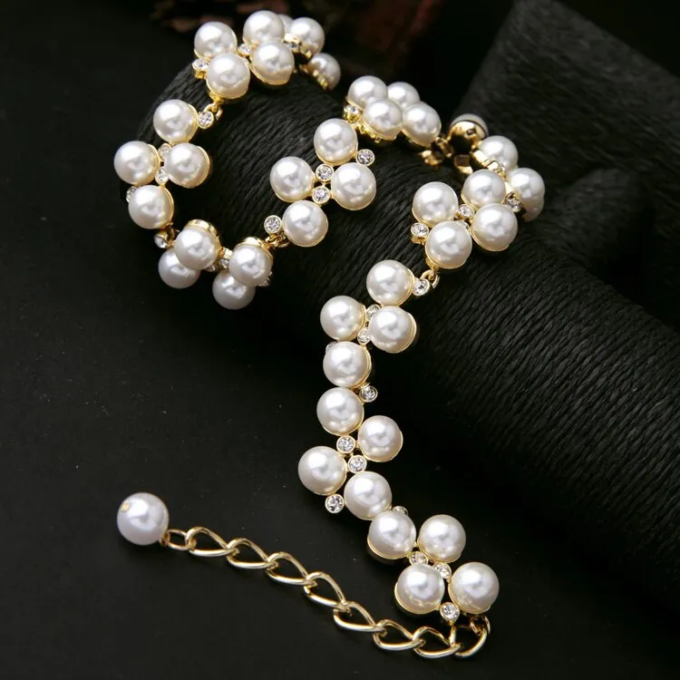 Simulated Pearl  BridesMaid / Wedding / Cocktail Choker Styled Necklace